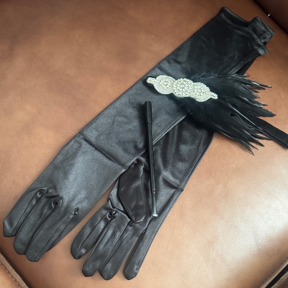 Roaring 20new unused accessories